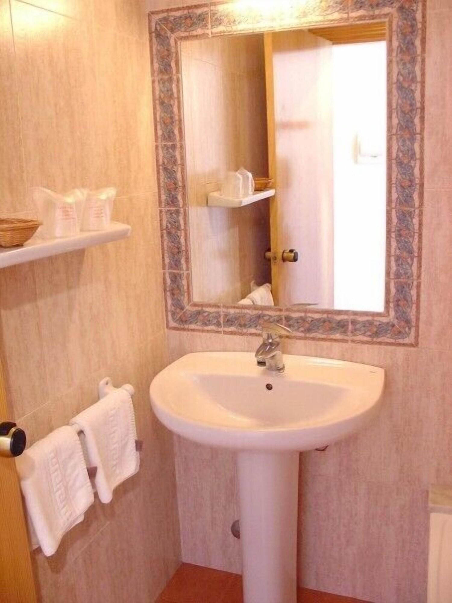סיוטאדלה Hotel Geminis מראה חיצוני תמונה